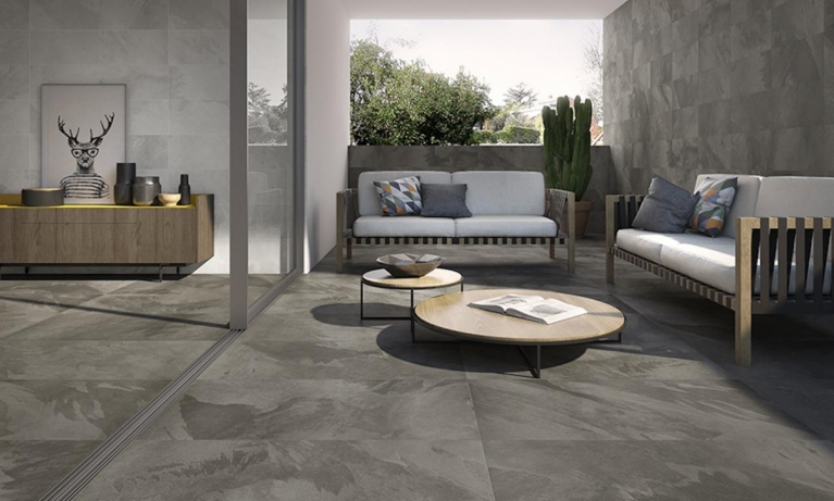 Autour d'un carrelage : jouer avec les formats, les textures et les épaisseurs.